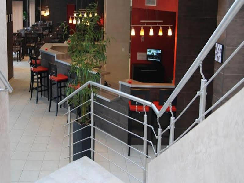 Hotel Paris Pacific Paris-Villejuif- Pres Du Metro L'Hay Les Roses Ligne 14 - Direct Paris-Aeroport Orly Et Institut Gustave Roussi Εξωτερικό φωτογραφία